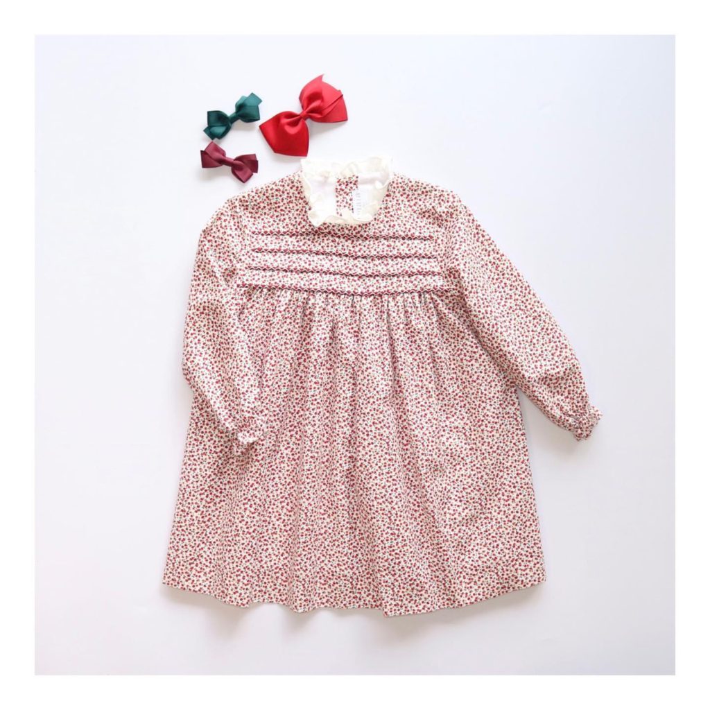 ﻿﻿﻿﻿﻿﻿﻿﻿@bonitatokyo﻿﻿﻿︎ONLINE STORE﻿https://bonitatokyo.com﻿﻿#bonitatokyo #amaiakids #アマイアキッズ #シャーロット王女 #キャサリン妃 #ルイ王子 #女の子ママ #リバティプリント #スモッキング刺繍 #むすめふく #ママライフ #女の子ベビー服 #女の子服 #出産祝い #出産祝いギフト #ベビーギフト #セール #チェリー柄 #
