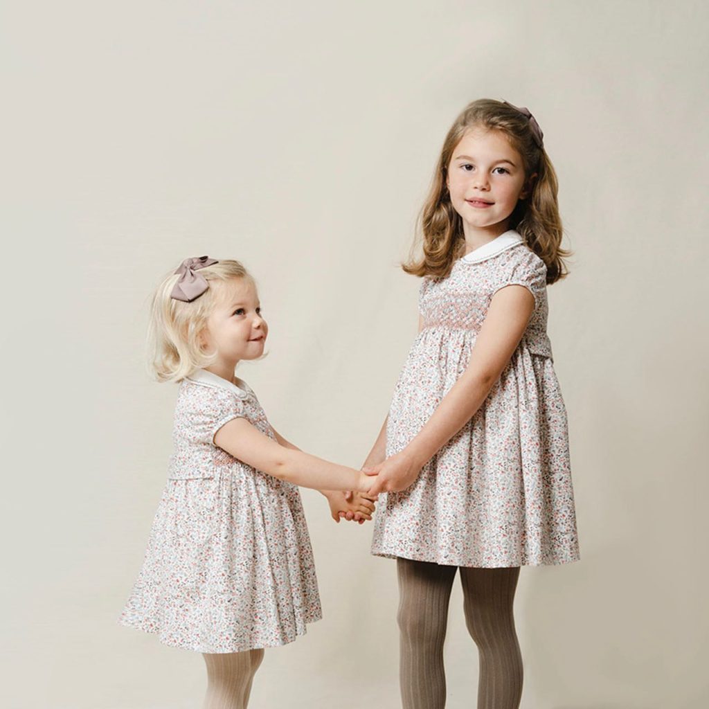 Be chic ⁡新作秋冬コレクション、お楽しみください⁡⁡@bonitatokyo⁡︎ONLINE STOREhttps://bonitatokyo.com⁡#bonitatokyo #amaiakids #アマイアキッズ #子供服 #出産祝い #出産祝いギフト #女の子ベビー服 #サブバッグ #ドール服 #むすめ服 #ベビー用品