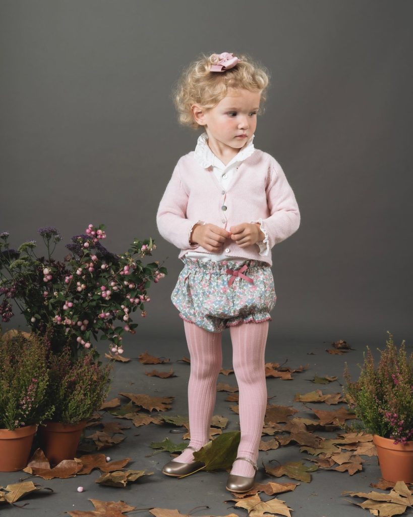 【4日間限定】タイツフェア⁡クーポンコードのご入力でタイツが「10%オフ」❣️⁡1月21日(金)〜1月24日(月)の4日間⁡お会計時のクーポンコード入力欄に⁡下記クーポンコードをご入力ください🛒⁡クーポンコード:THT10⁡寒い日が続きますが☃️⁡暖かくお過ごしください🧶️⁡⁡@bonitatokyo⁡⁡⁡︎ONLINE STORE︎SALE開催中https://bonitatokyo.com⁡#bonitatokyo #amaiakids #アマイアキッズ #ベビータイツ #キッズタイツ #リブタイツ #ベビーコーデ #女の子ベビーコーデ #女の子ママ #むすめコーデ #女の子服