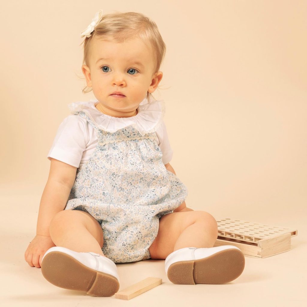 New in⁡可愛いベビーサロペットをはじめ、新商品を入荷しています⁡同じお生地のワンピースも可愛い⁡ぜひオンラインストアをご覧ください⁡⁡⁡⁡■卒園式・入学式のお洋服は伊勢丹新宿店本館6階でもご紹介中です⁡⁡@bonitatokyo⁡︎ONLINE STORE https://bonitatokyo.com⁡#bonitatokyo #amaiakids #アマイアキッズ #出産祝いギフト #ベビーギフト #ベビー服 #女の子ベビー服 #女の子ベビーコーデ #ベビー用品 #女の子服 #女の子ママ