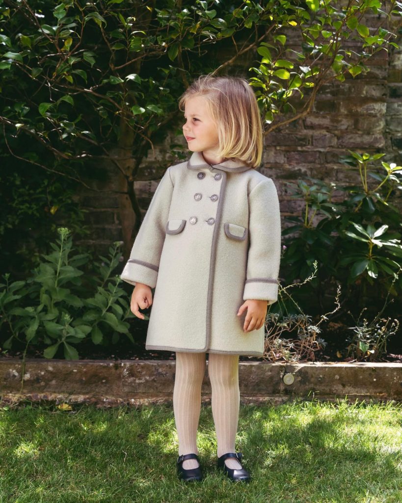 クリスマスまであと6日Are we ready?⁡🌲🌲⁡⁡@bonitatokyo⁡︎ONLINE STORE https://bonitatokyo.com⁡#bonitatokyo #amaiakids #アマイアキッズ #出産祝いギフト #ベビーギフト #ベビー用品 #キッズアウター #女の子ママ #キッズコート #むすめふく #女の子ファッション